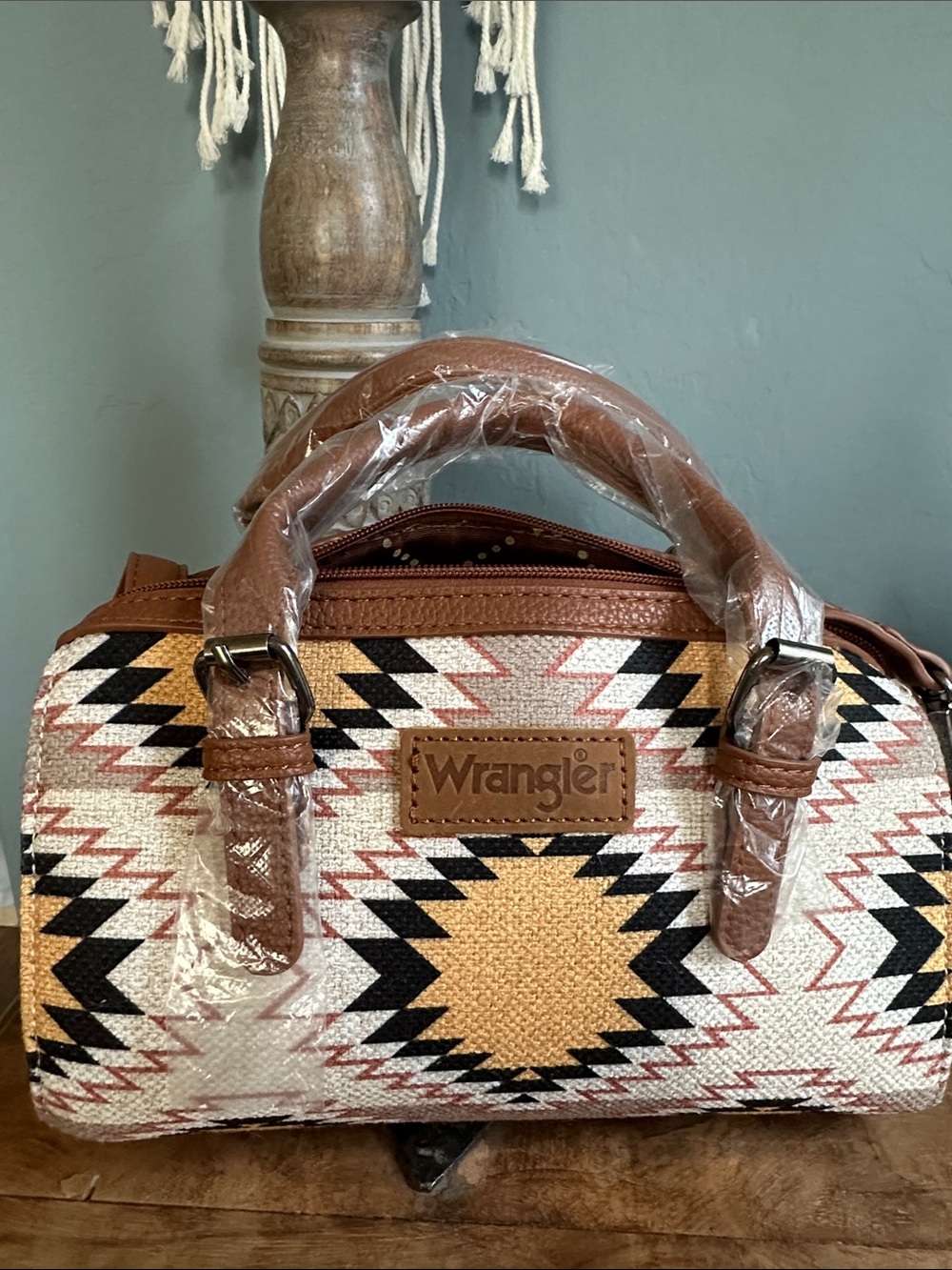 Wrangler Tan Brown Black Southwestern Barrel Satchel/Purse